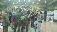 Uczestnicy II Mistrzostw Polski Służb Mundurowych w wyciskaniu sztangi leżąc